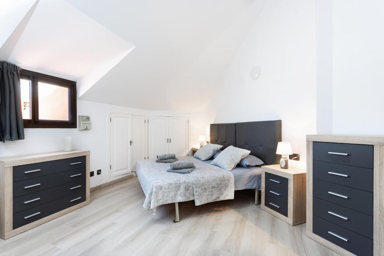 Exclusive Attic Las Vistas 3 With Breathtaking Sea View, Only 100 M To The Sea, Heated Pool, Aircon, Wifi Arona  Zewnętrze zdjęcie